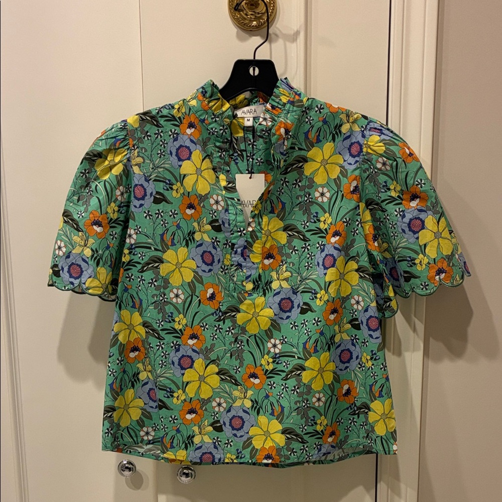 Avara Top